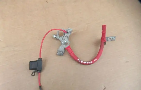Renault Trafic III (X82) Positive cable (battery)