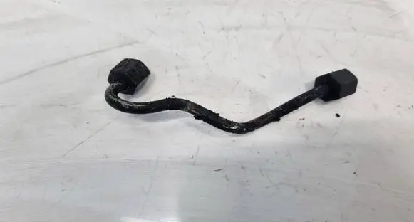 BMW X5 E70 Fuel line pipe 