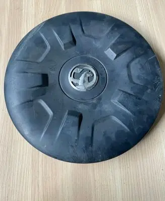 Opel Movano B R16 wheel hub/cap/trim 403150033R