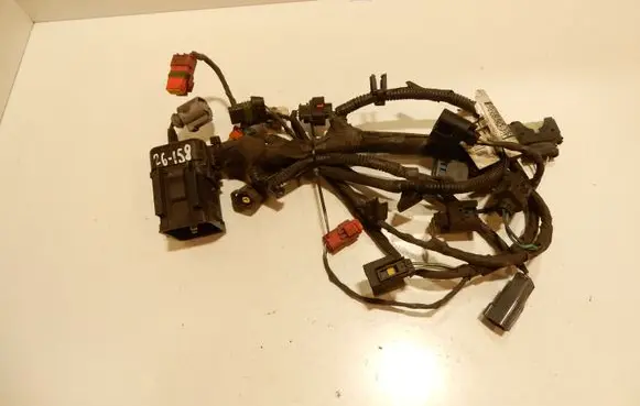 Ford Focus Engine installation wiring loom 4M5T9H589LE 26158