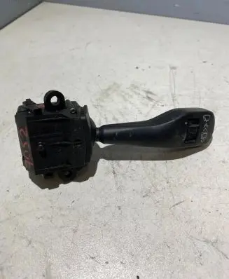 BMW 3 E46 Wiper control stalk 8363664 01204000
