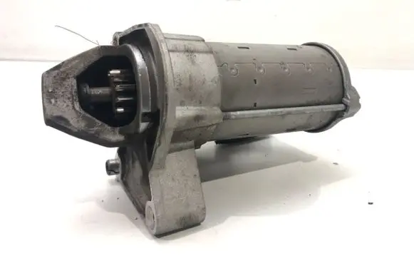 Peugeot 308 SW Starter motor 9675660680