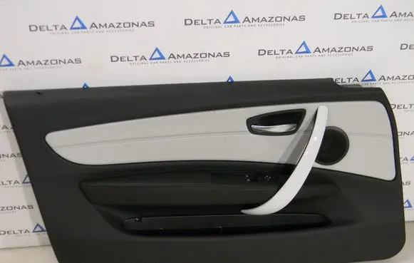 BMW 1 E82 E88 Front door card panel trim