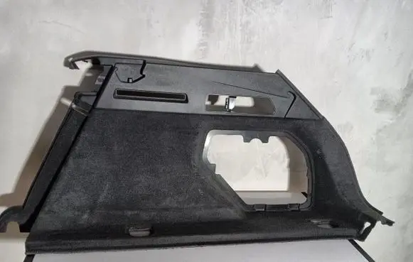 Audi e-tron Trunk/boot side trim panel 4KE863880