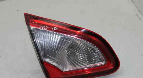 Nissan Qashqai Tailgate rear/tail lights