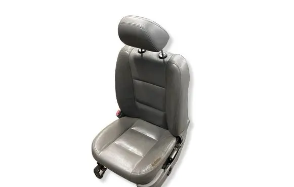 Dodge Durango II Front driver seat 