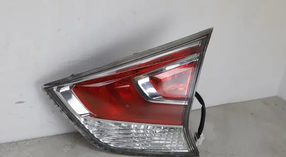 Nissan X-Trail T32 Tailgate rear/tail lights 22617939 A049628