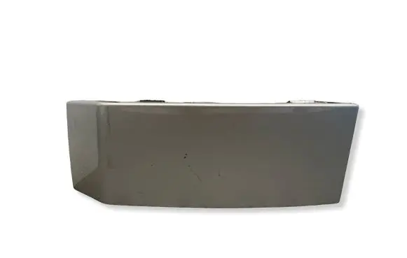 Volvo XC90 Rear/tail light trim molding 8620819