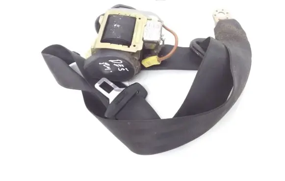 Audi A4 S4 B5 8D Front seatbelt 8D0857706D