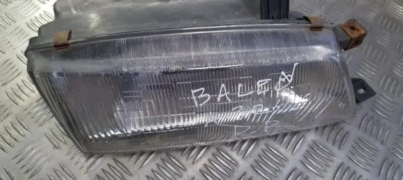 Suzuki Baleno EG Headlight/headlamp 082181113 08-218-1113