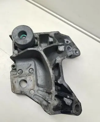Volvo V70 Engine mounting bracket 6G926P096FC nr5473