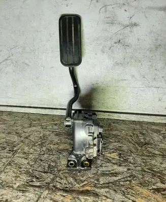 Volkswagen Sharan Accelerator throttle pedal 7M1723507A 6PV00777002