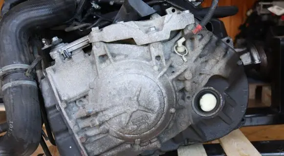 Volvo V70 Automatic gearbox 31259366 T10A3820872