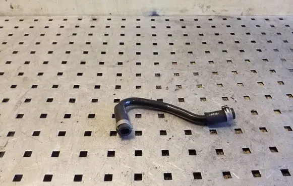 Breather/breather pipe/hose