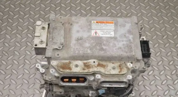 Lexus IS III XE30 Voltage converter inverter G920030130 G927053010