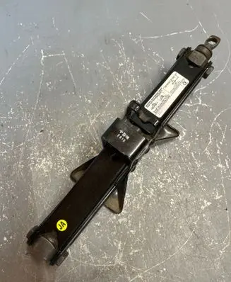 Chevrolet Lacetti Lift Jack 