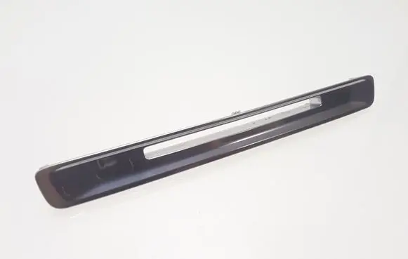 Volvo XC60 Radio/GPS head unit trim 30755359
