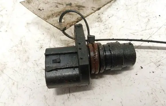 Opel Astra J Camshaft position sensor 8973216200