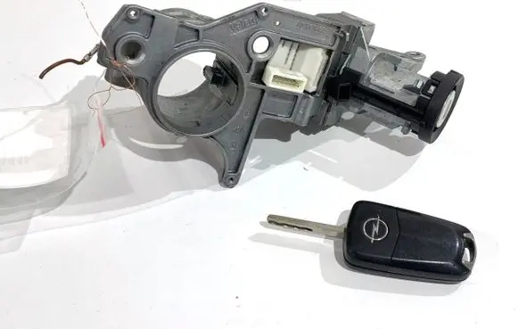 Opel Astra H Ignition lock N0501882