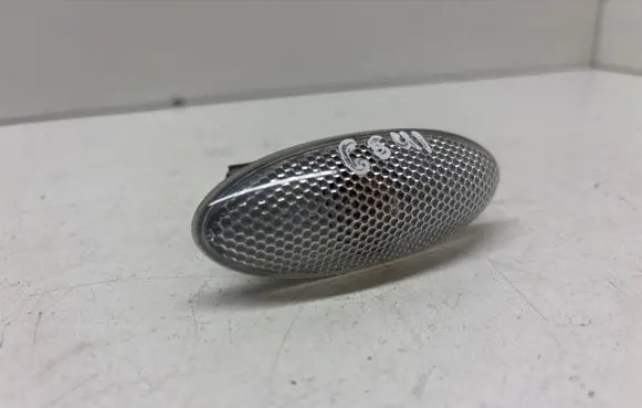 Toyota Yaris Front fender indicator light 817300D032