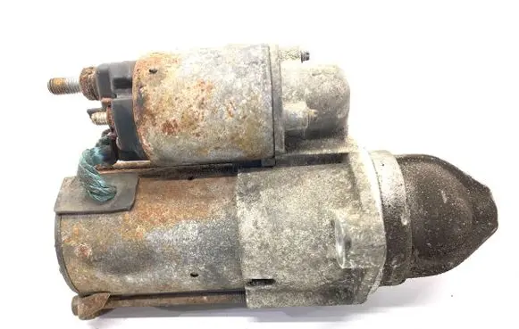 Opel Insignia A Starter motor 