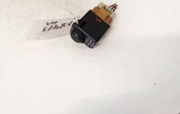 Headlight level height control switch