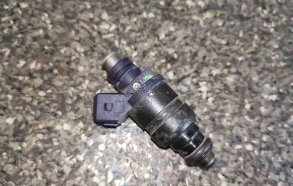 Opel Tigra B Fuel injectors set 09158663