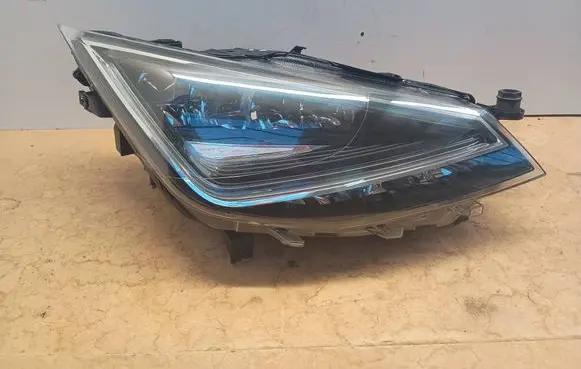 Seat Ibiza V (KJ) Headlight/headlamp 6F941008B