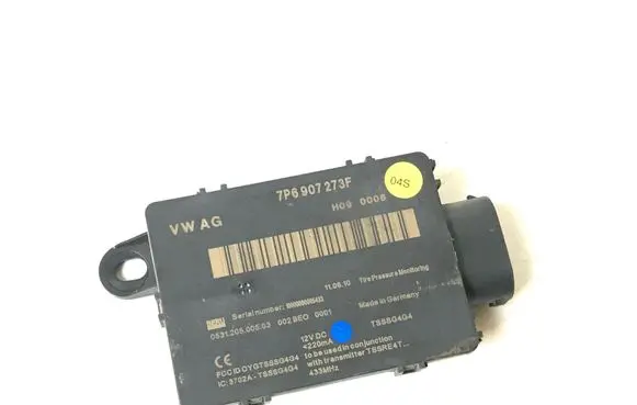 Volkswagen Touareg II Air pressure sensor 7P6907273F