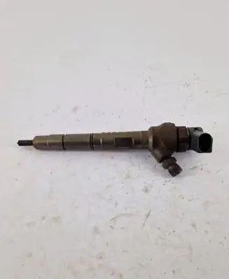 Fuel injector