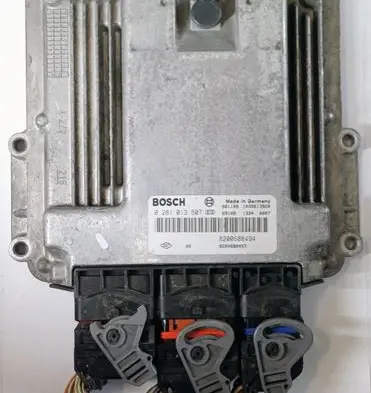 Renault Scenic II - Grand scenic II Engine control unit/module 8200688494 0281013507