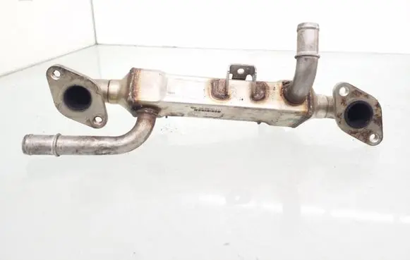 Ford Galaxy EGR valve cooler 038131513L
