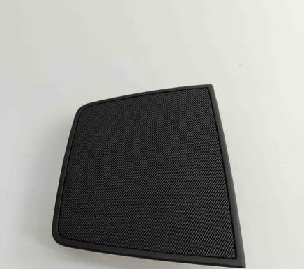 Maserati Quattroporte Dash center speaker trim cover 670001677