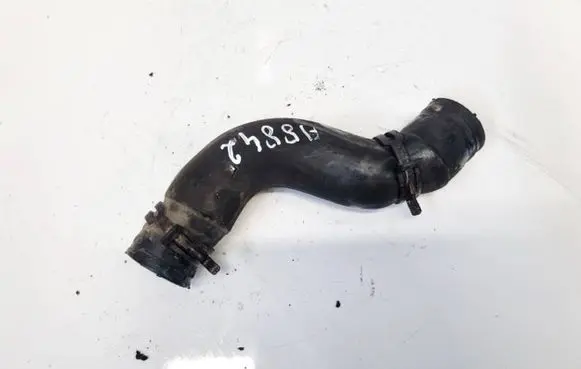 Mercedes-Benz B W246 W242 Engine coolant pipe/hose