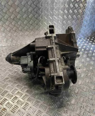 Nissan Navara D40 Gearbox transfer box case EA310