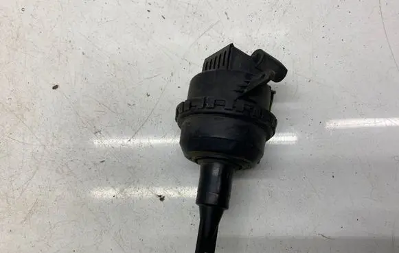 Opel Vectra B Valve vacuum 90586302