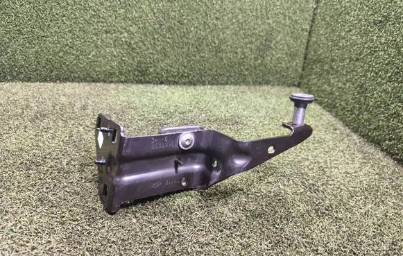 Renault Master III Sliding door upper roller guide/hinge 7946809R