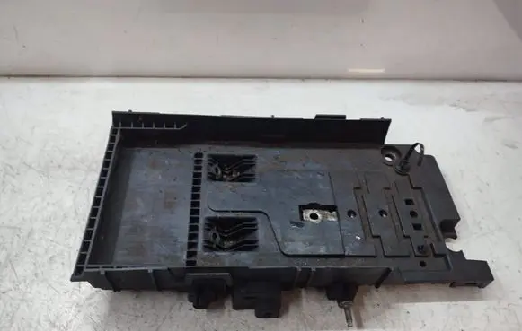 Ford Mondeo MK V Battery tray DG9310723AE