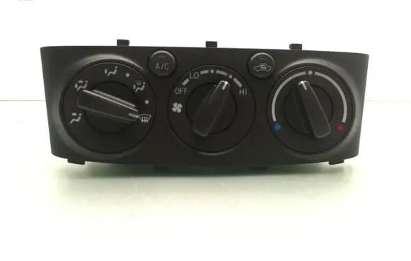 Toyota Avensis T270 Climate control unit 55900-05240 MB146570-4463