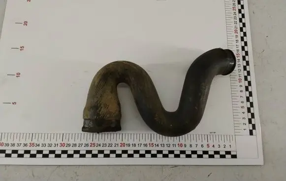 Intercooler hose/pipe