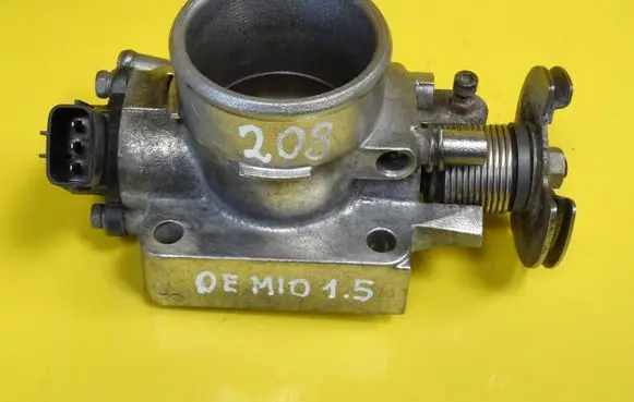 Mazda Demio Throttle body valve E038