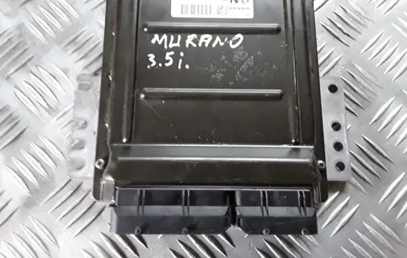 Nissan Murano Z50 Engine control unit/module MEC63760