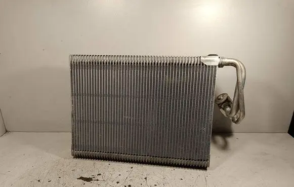 Mercedes-Benz E W213 Air conditioning (A/C) radiator (interior) A2058300005
