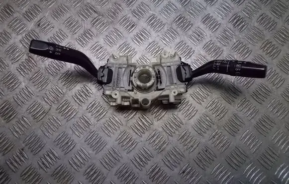 Mazda MPV II LW Headlight wiper switch 