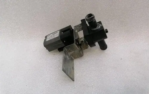Ferrari 550 Maranello Coolant heater control valve 63306400
