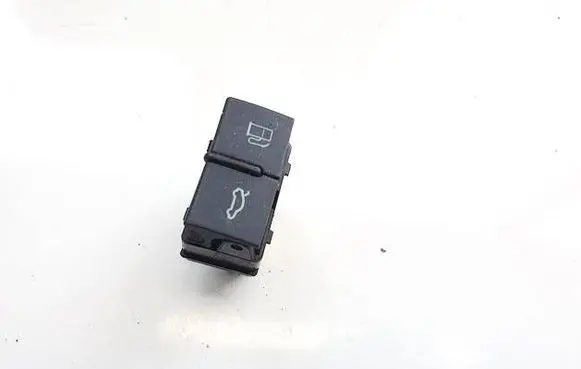 Audi TT TTS Mk2 Fuel tank opening switch 8p0959833a