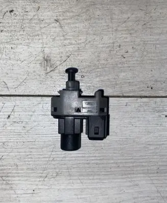 Ford Mondeo Mk III Brake pedal sensor switch 1S7T13480AA