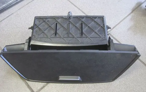 BMW X1 E84 Glove box 299361601
