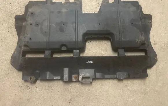 Citroen DS3 Engine splash shield/under tray 9682559380 300230926