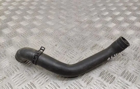 Mercedes-Benz B W246 W242 Engine coolant pipe/hose A2465010182